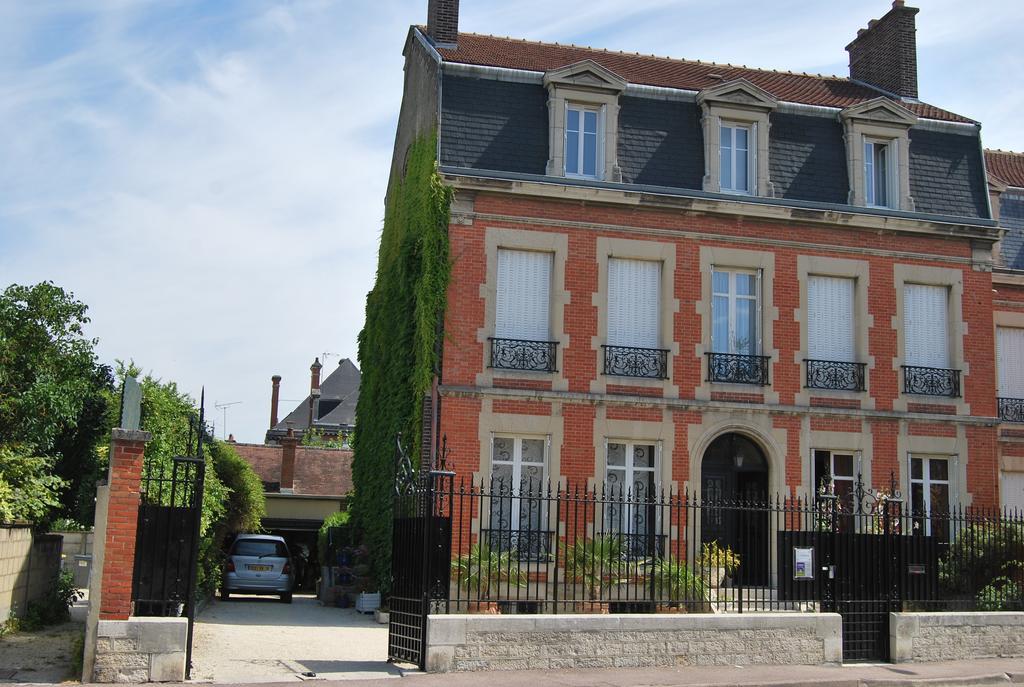 Chambre D'Hotes L'Ambroise Τρουά Εξωτερικό φωτογραφία